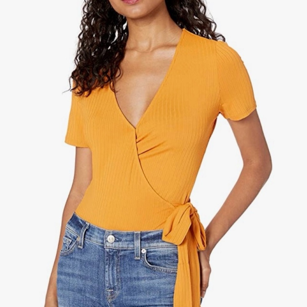 ASTR The Label Orange Ribbed Crossover Tie Wrap Front Bodysuit Large